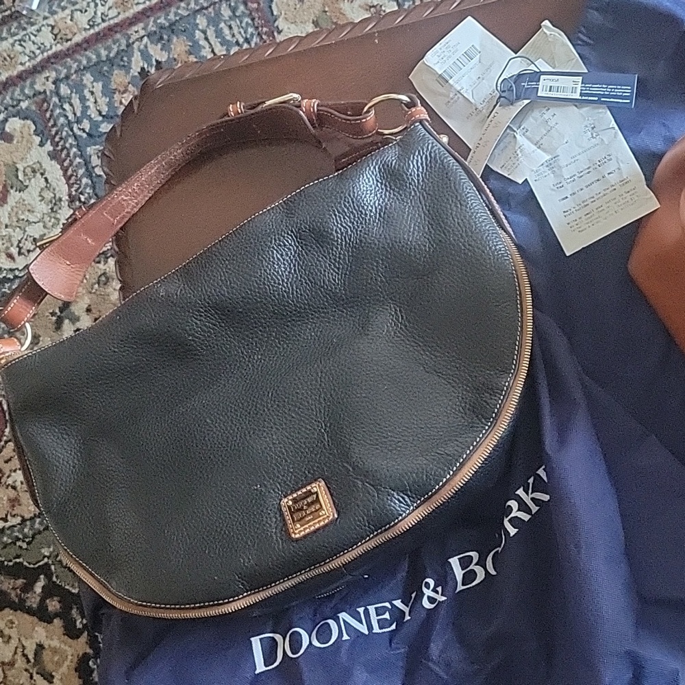 Dooney and Bourke large Luna